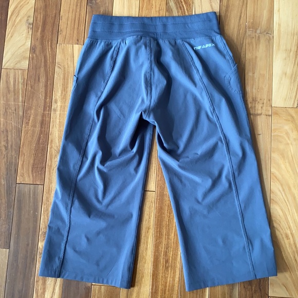 North face athletic pant - Picture 4 of 8